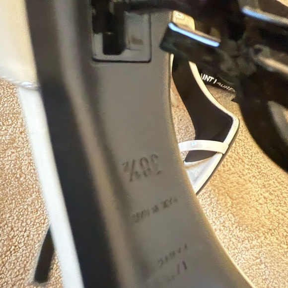 Saint Laurent Black and White Heels - Picture 4 of 6